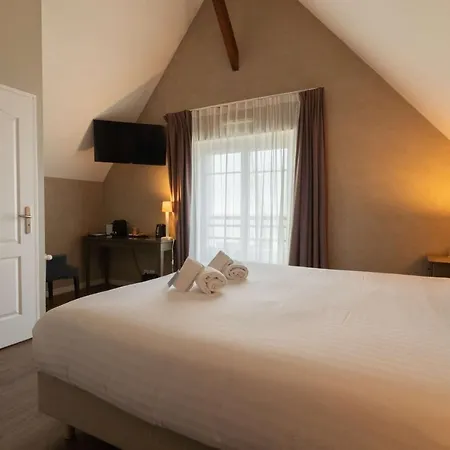 베스트 웨스턴 드 라 플라주 생 마크 쉬르 메르 호텔