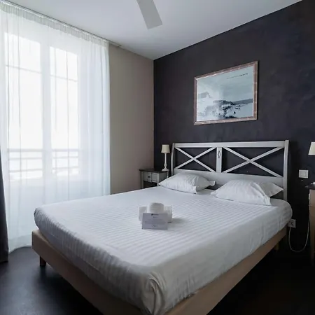 Western De La Marc Sur Hotel