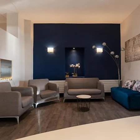 Western De La Marc Sur Hotel