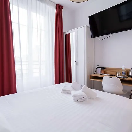 베스트 웨스턴 드 라 플라주 생 마크 쉬르 메르 호텔