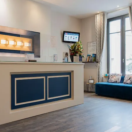 베스트 웨스턴 드 라 플라주 생 마크 쉬르 메르 3*