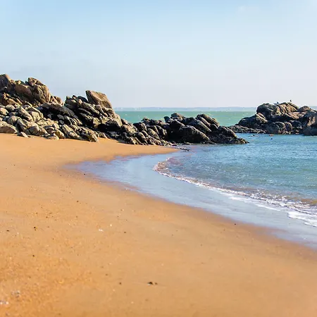 베스트 웨스턴 드 라 플라주 생 마크 쉬르 메르 호텔 3*