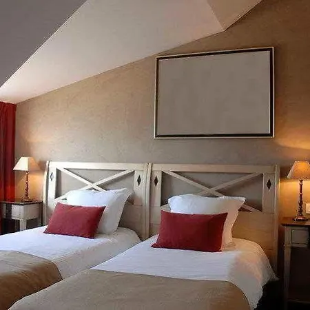 Western De La Marc Sur 3* Saint-Nazaire (Loire-Atlantique)