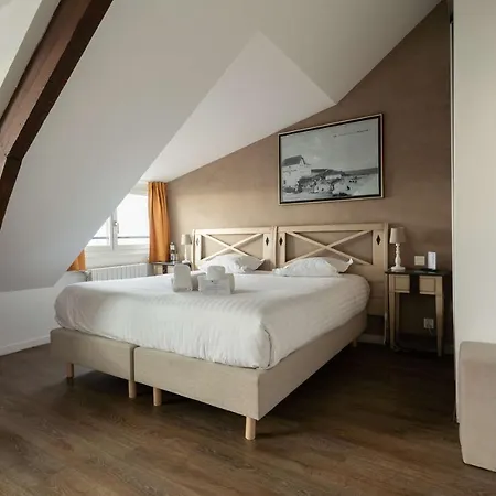 Western De La Marc Sur 3* Сен-Назер