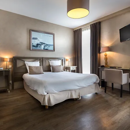 Western De La Marc Sur Отель 3*