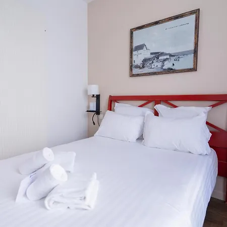Western De La Marc Sur 3* Сен-Назер